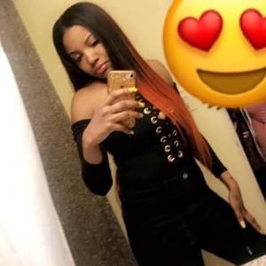 Meet your Posher, Maya